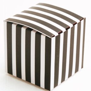 קופסאת קרטון מתקפלת